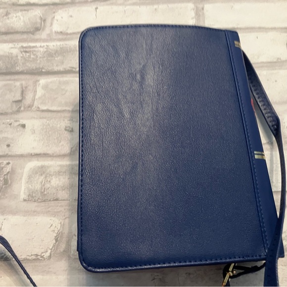 NWT Disney Beauty & the Beast Navy and Gold Book Crossbody Bag - Picture 3 of 5